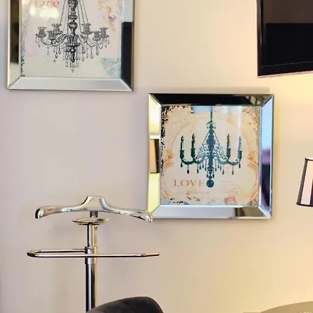 Au Petit Manoir 4* Socx