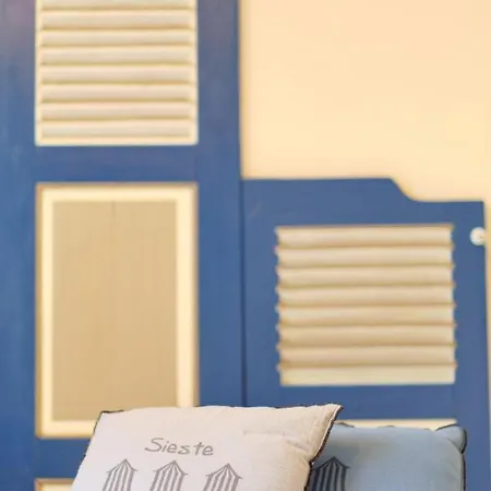 Bed & Breakfast Au Petit Manoir Socx
