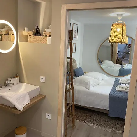 Au Petit Manoir Socx