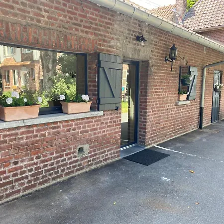 Au Petit Manoir 4* Socx