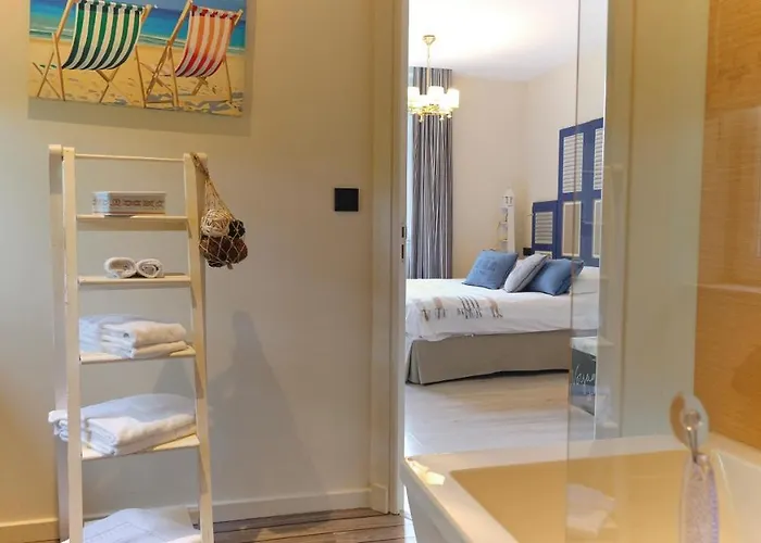 Au Petit Manoir Socx