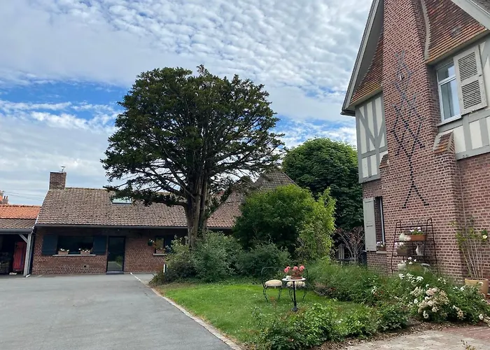 Au Petit Manoir Отель типа 